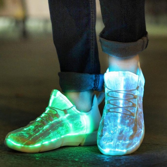 glow in the dark shoes